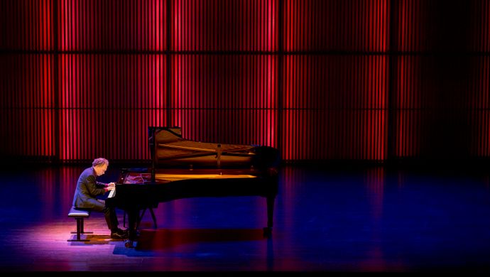 Ralph van Raat (foto Martina Simkovicova)