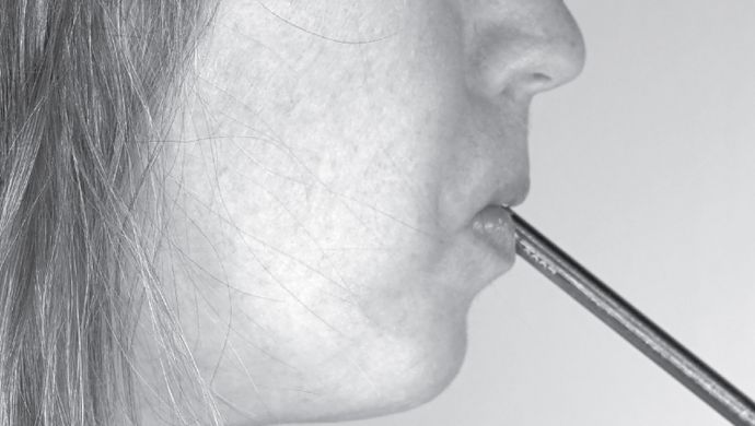 Sarah Hennies - SOVT (foto Mara Baldwin)