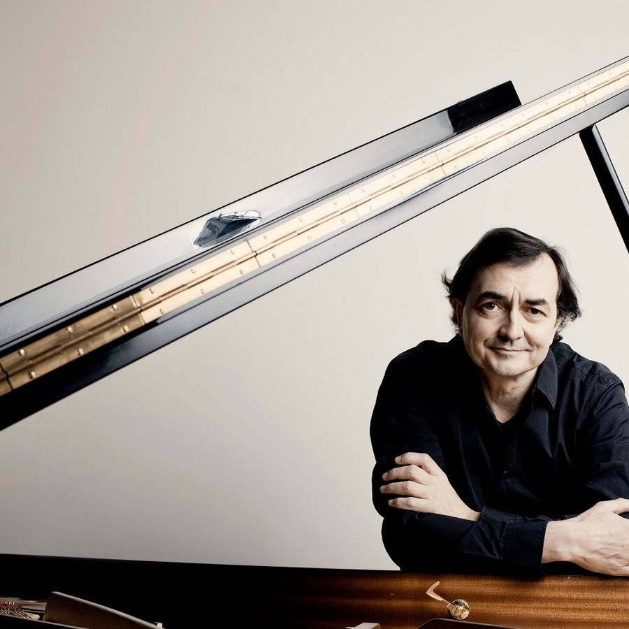 Pierre-Laurent Aimard (Marco Borggreve)