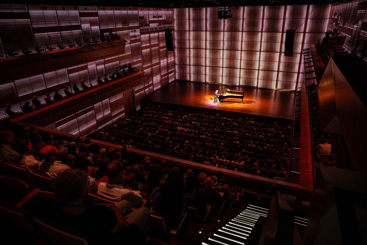 Muziekgebouw aan 't IJ - Grote Zaal (©Melle Meivogel)