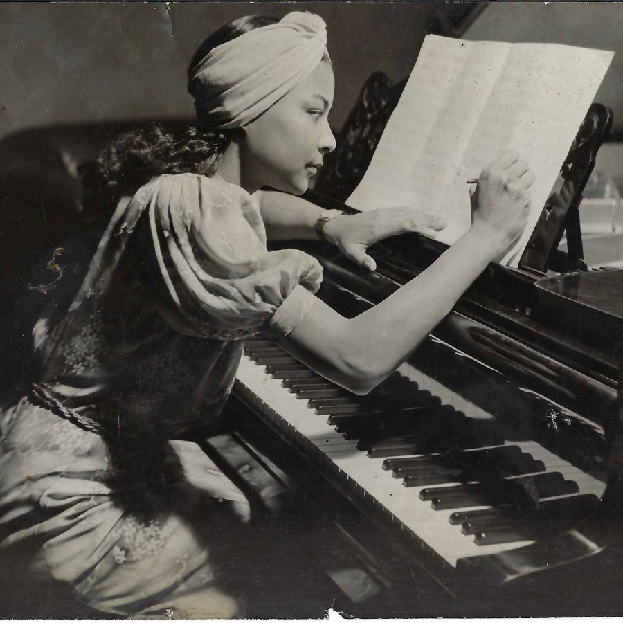 Majoie Hajary (foto Haags gemeentearchief, collectie Nederlands Muziek Instituut (NMI) © erven Hajary)