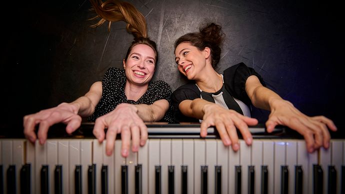 Beth & Flo (photo Robert Westera)