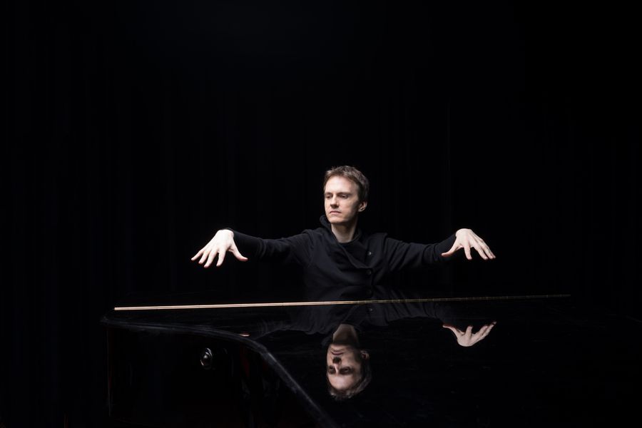 Alexandre Tharaud (foto Marco Borggreve)