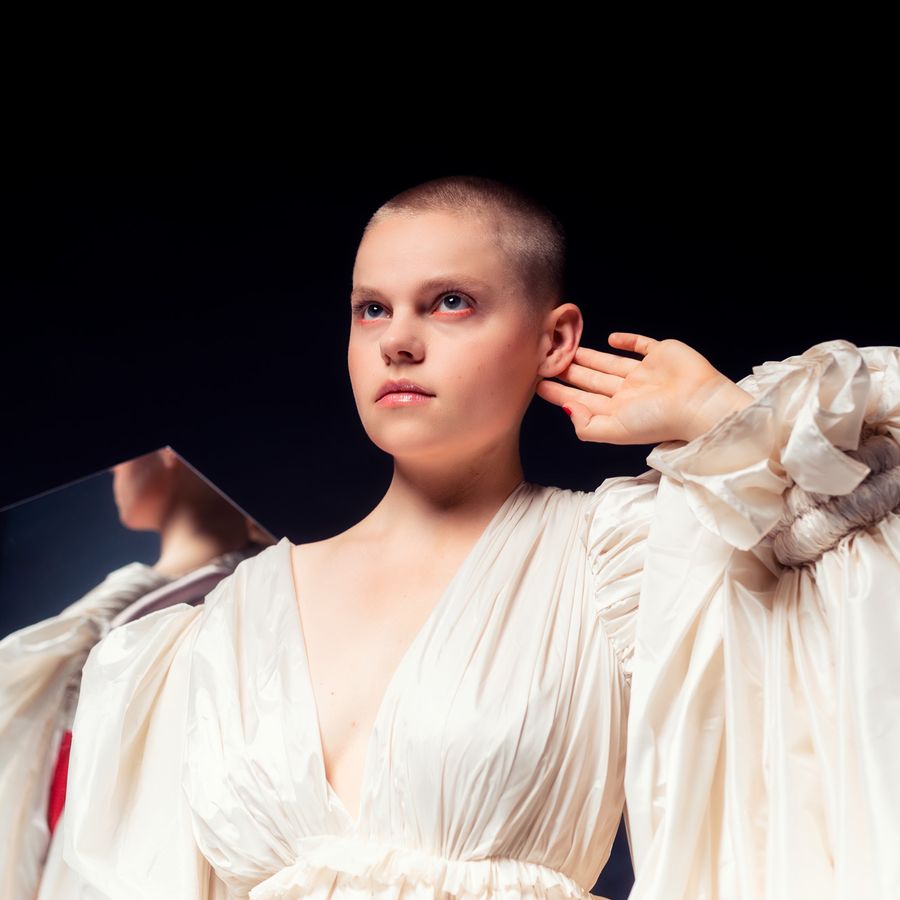 Diamanda Dramm (foto Juri Hiensch)