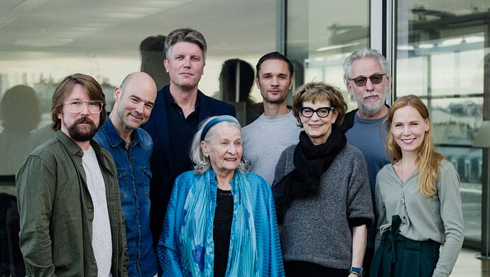 Éliane Radigue, Carol Robinson en Ensemble Klang (foto Fondation Cartier, Parijs)