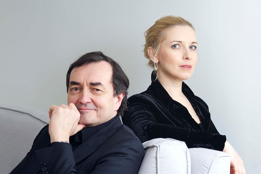 Pierre-Laurent Aimard en Tamara Stefanovich (foto Neda Navaee)