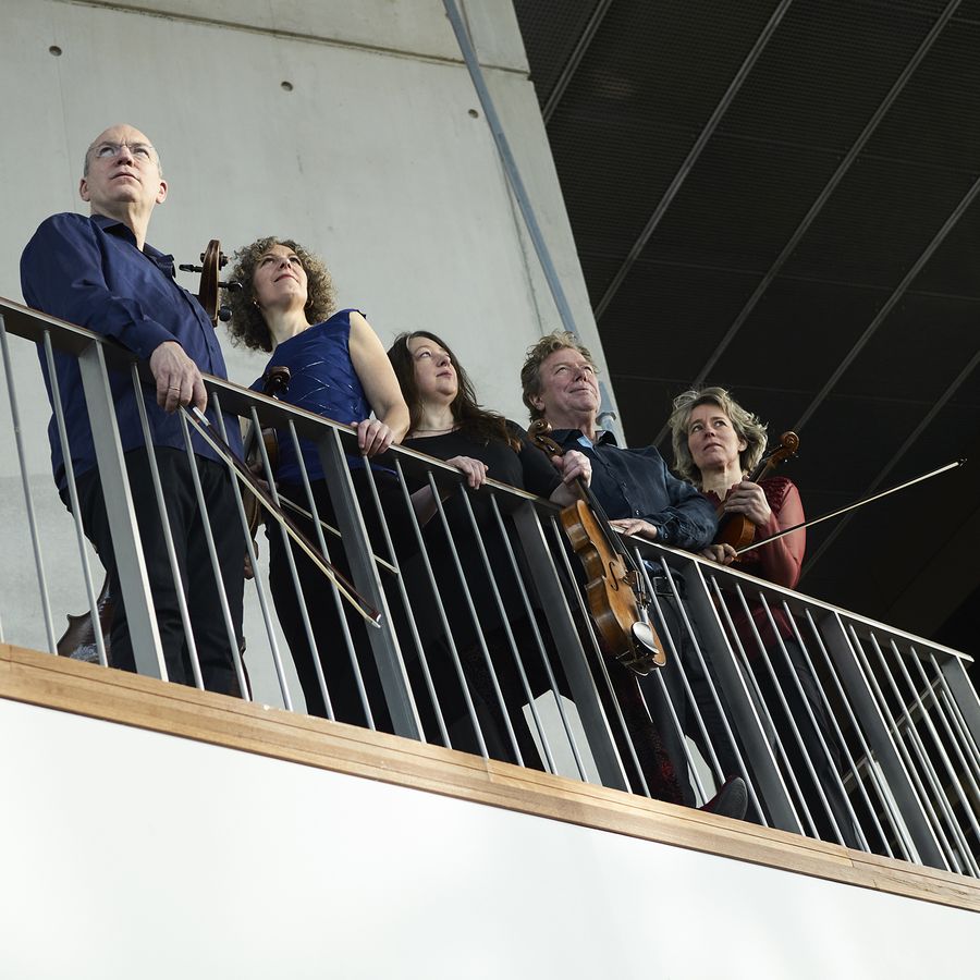 Nieuw Amsterdams Peil (photo Maarten van der Kamp)