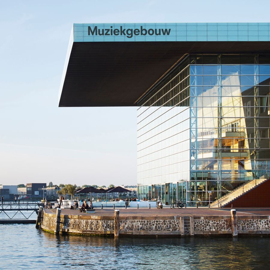 Muziekgebouw aan 't IJ (foto Erik van Gurp)