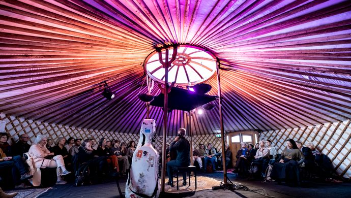 Cello Yurt CB24 © Foppe Schut