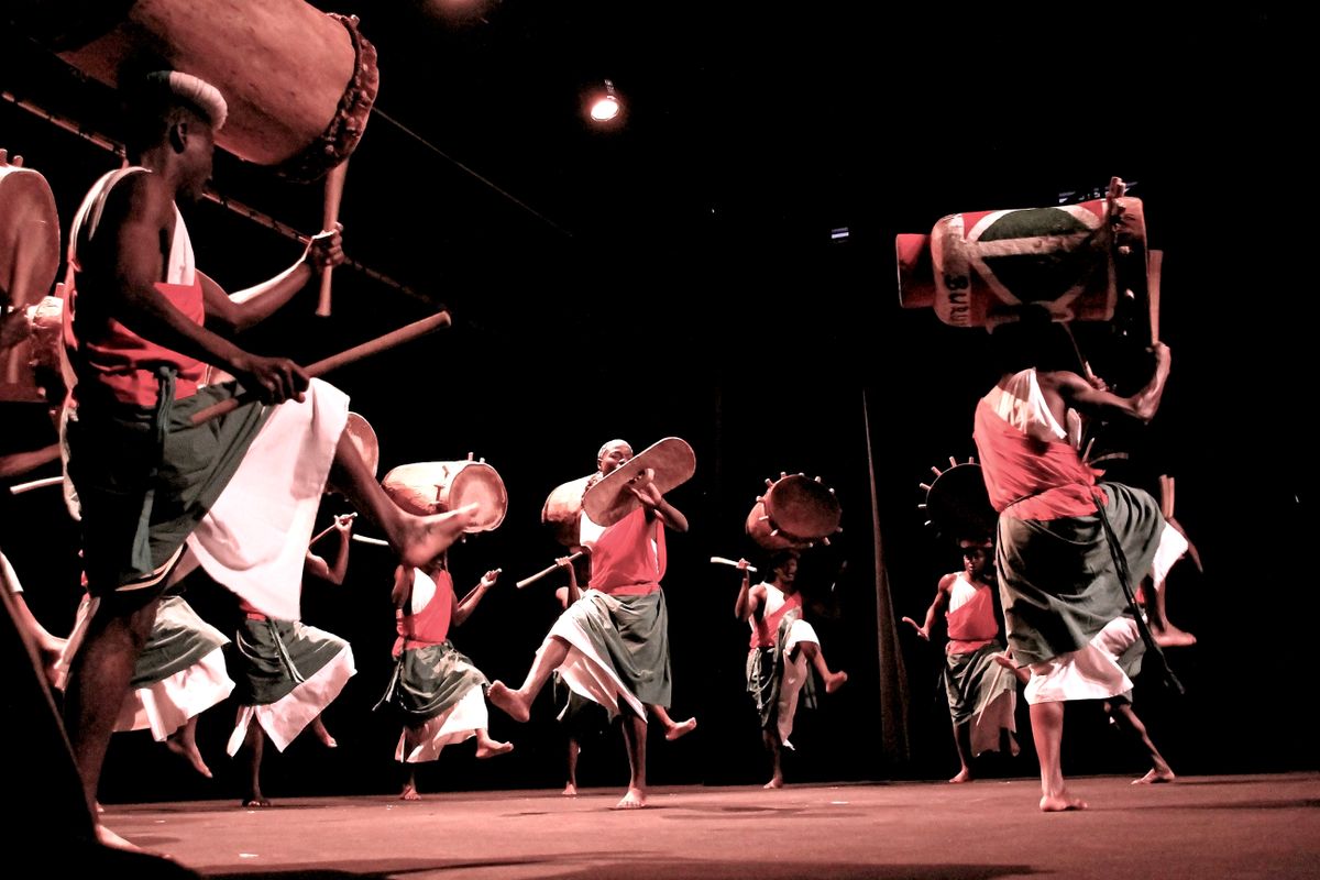 Master Drummers of Burundi (foto: Roland Dumont) 