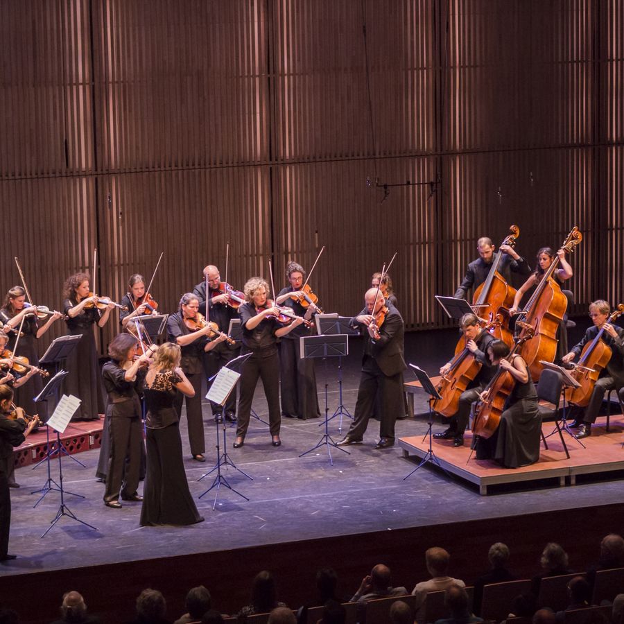 Amsterdam Sinfonietta (foto Martina Simkovicova)