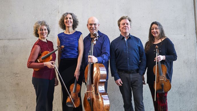 Nieuw Amsterdams Peil (foto Maarten van der Kamp)