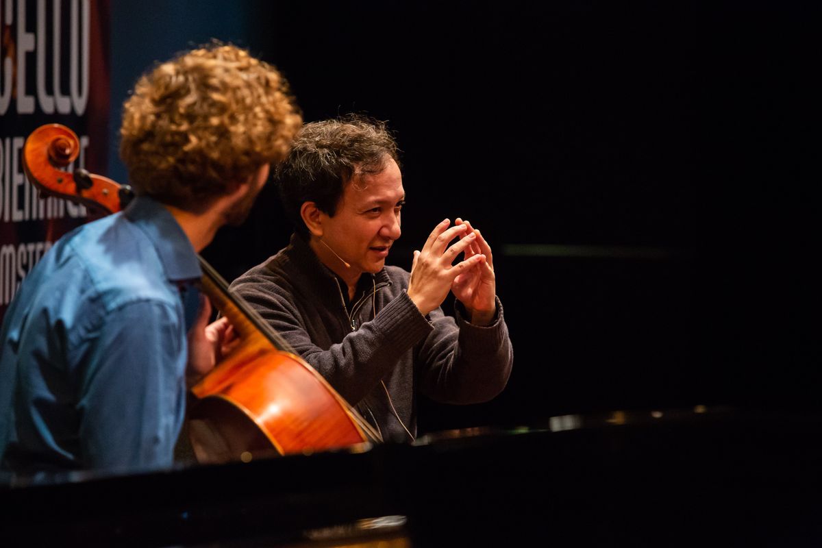 Chu Yi-Bing©Ronald Knapp