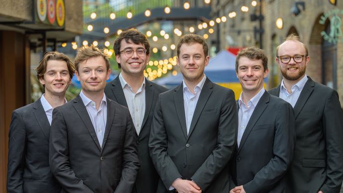 The Gesualdo Six (foto Andrew Wilkinson)