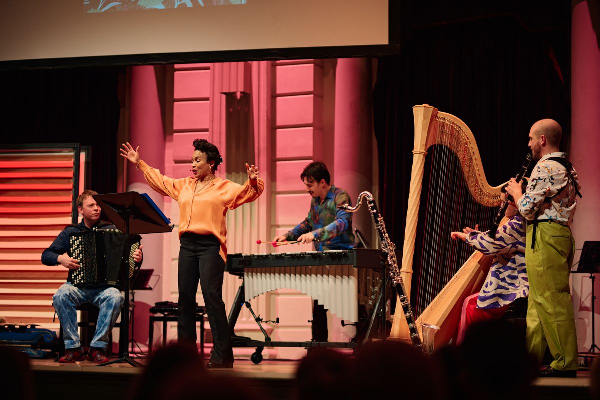 Oorkaan Vogelkind en Mammoetboom ©Milagro Elstak