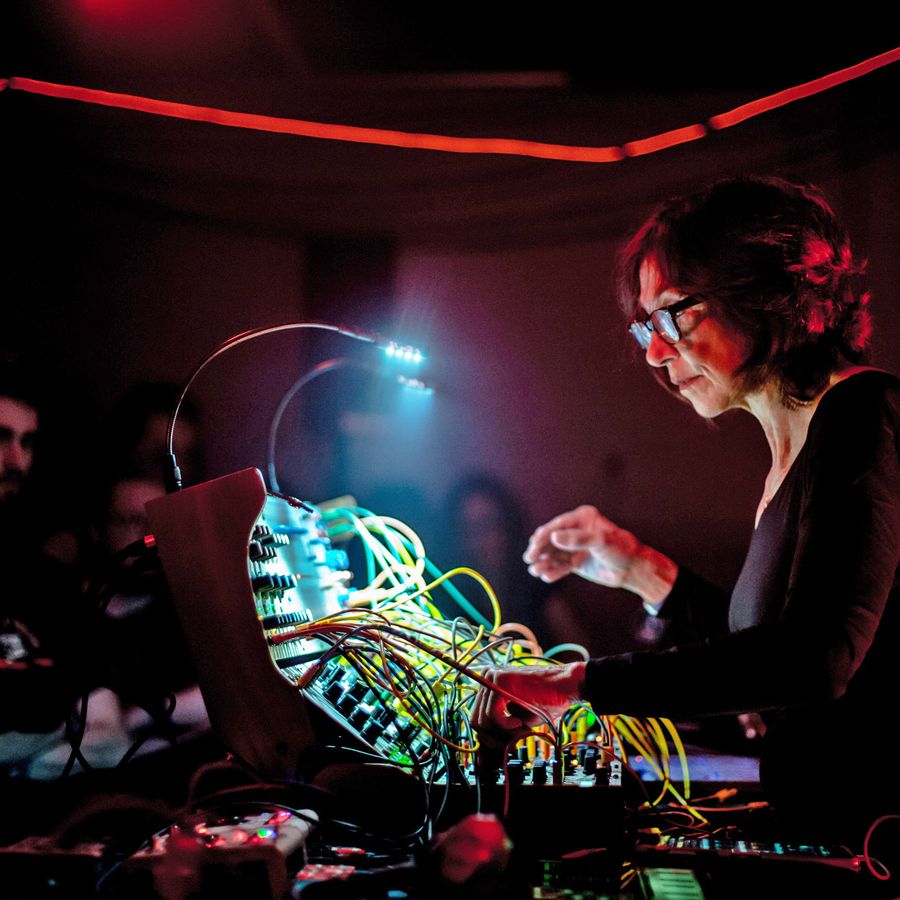 Suzanne Ciani (foto Maria Jose Govea)