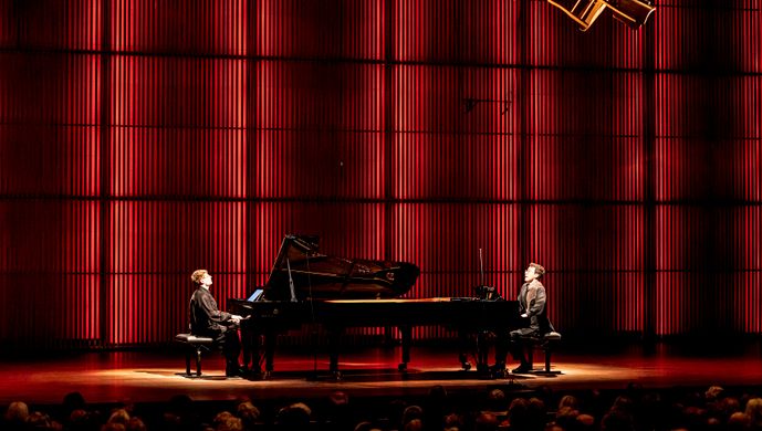 Pavel Kolesnikov + Samson Tsoy - Ragged Music Festival (photo Foppe Schut)