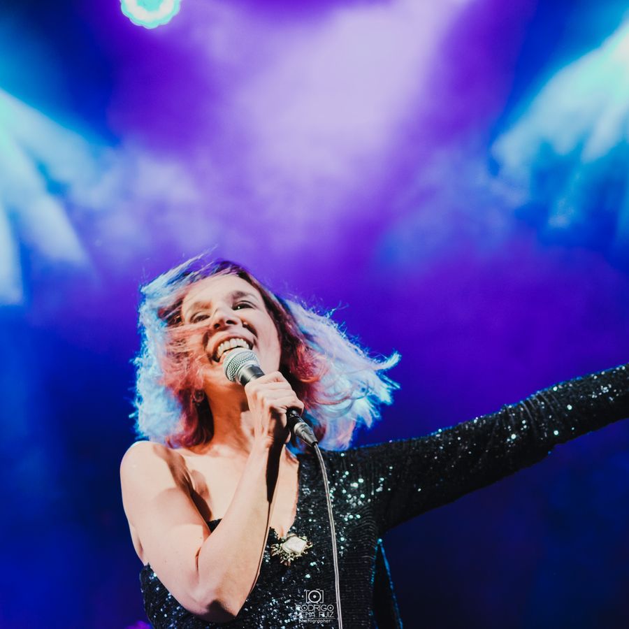 Dulce Pontes (foto Rodrigo Mena Ruiz)