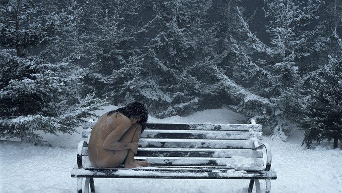 Girl in Snow, 2004 (foto Julia Fullerton-Batten)