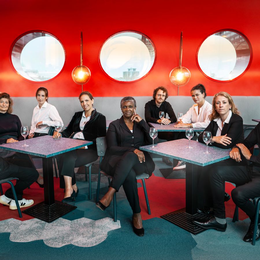 Cello Octet Amsterdam + Claron McFadden (foto Anisa Xhomaqi)