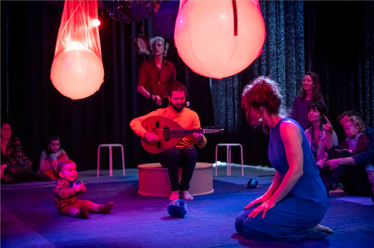 Frisse Oren - Wiegeling (foto Moon Saris)