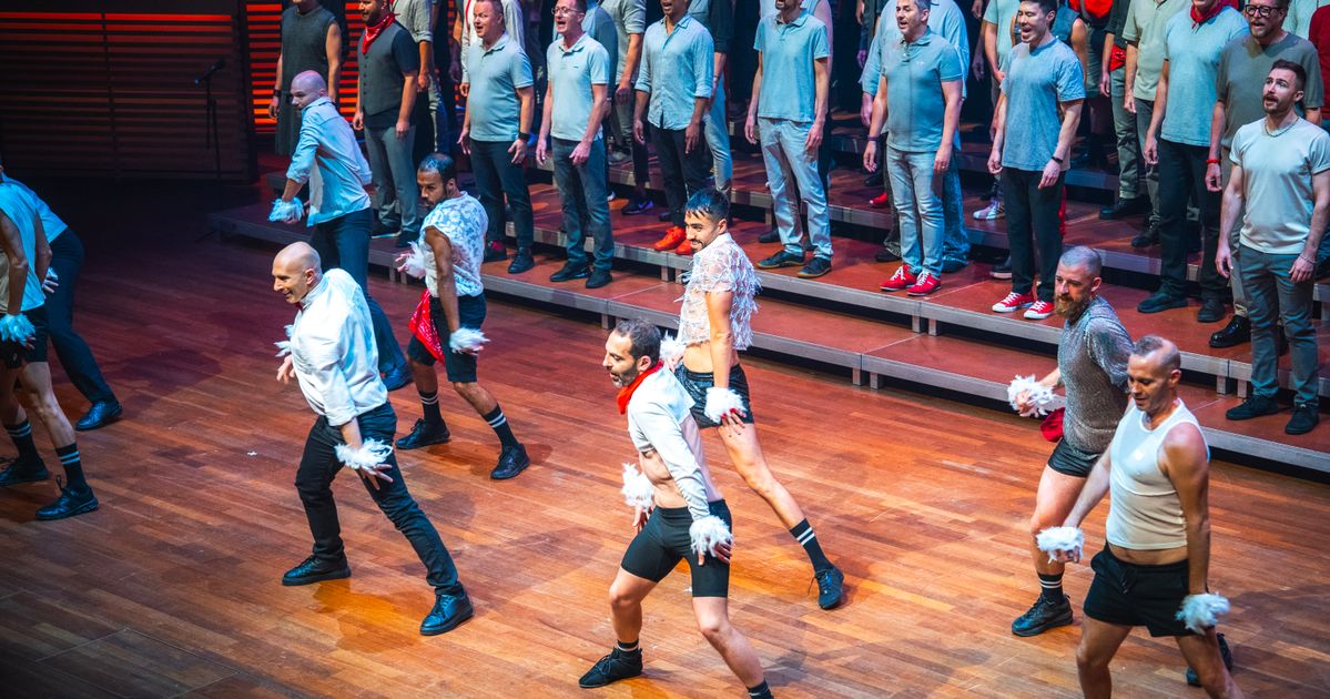 Cabaret at the End of the World — Amsterdam Gay Men’s Chorus