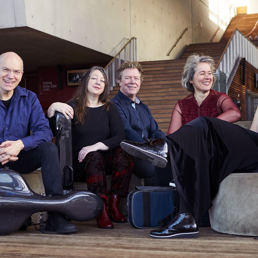 Nieuw Amsterdams Peil (foto Maarten van der Kamp)