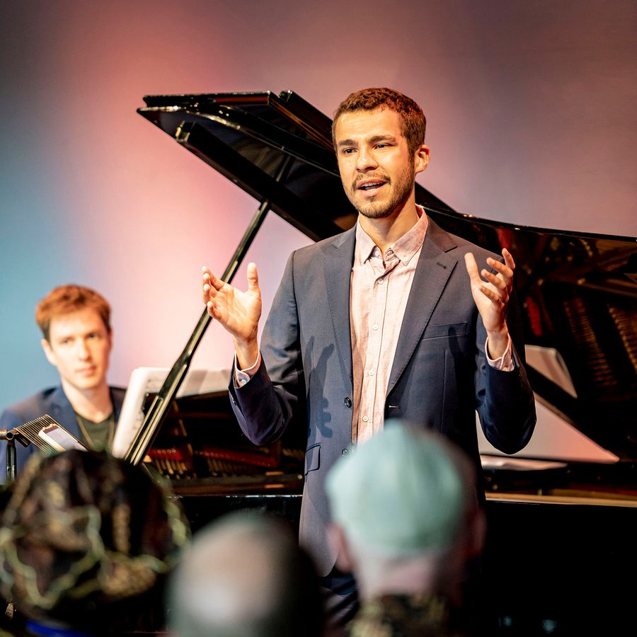 Arturo den Hartog + Mattias Spee (Keti Koti 2023; foto Foppe Schut)