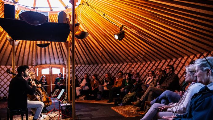Cello-Yurt (foto Melle Meivogel)