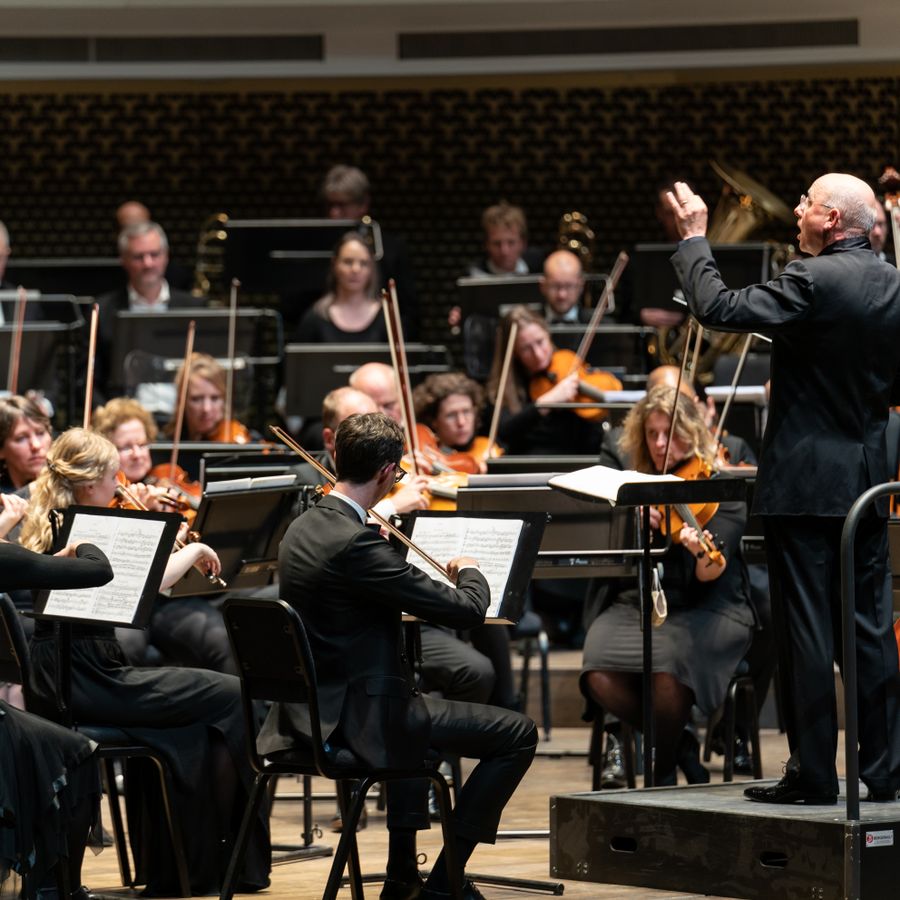 Symfonieorkest Bellitoni + Jurjen Hempel  ©De Schaapjesfabriek