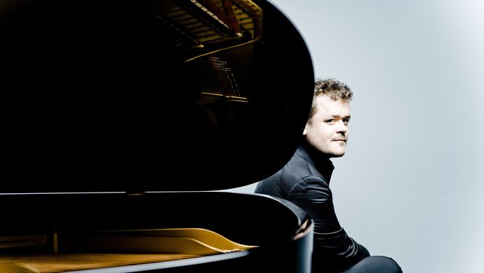 Benjamin Grosvenor @ Marco Borggreve