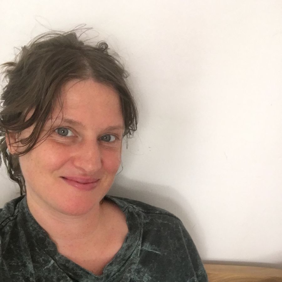 Joanne Robertson 