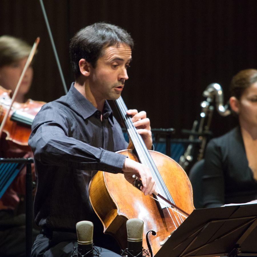 Jean-Guihen Queyras  (foto Andy Doornhein)