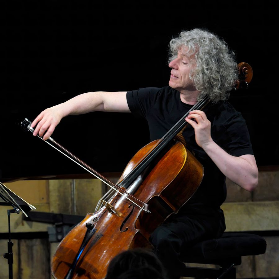 Steven Isserlis (foto jackylepage.com)