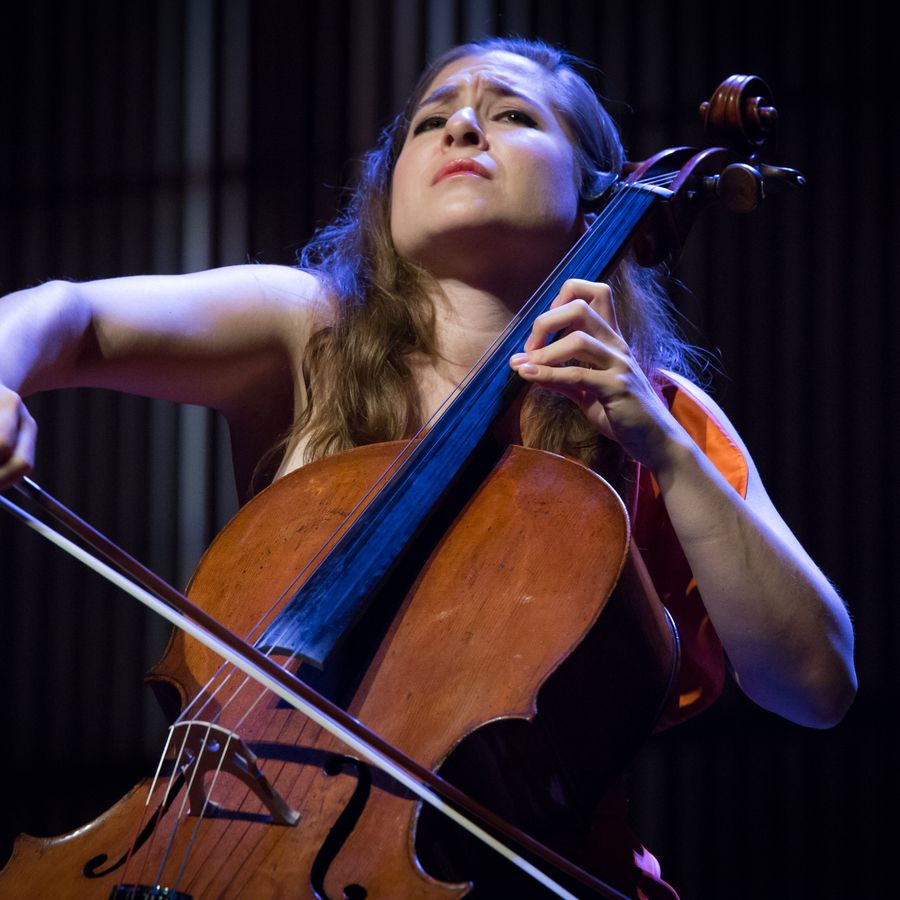 Alisa Weilerstein (Photo Andy Doornhein)