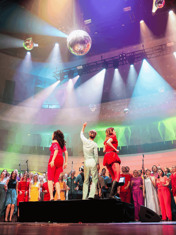 SPACE CHOIR © Yaiza Dirkse6