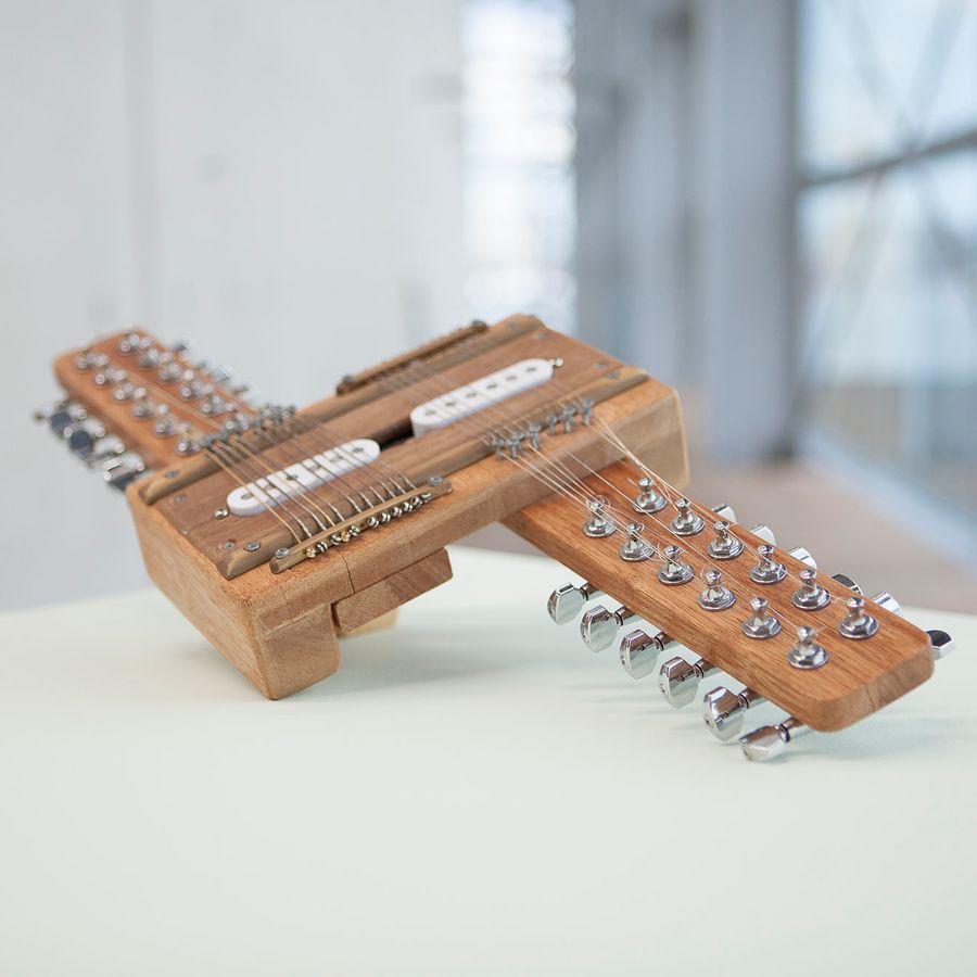 Dubbele Gitaar - Yuri Landman (foto Mirte Slaats)