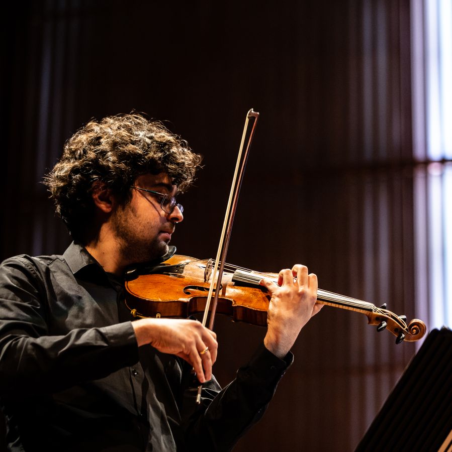 Asko|Schönberg - Joseph Puglia (foto Melle Meivogel)