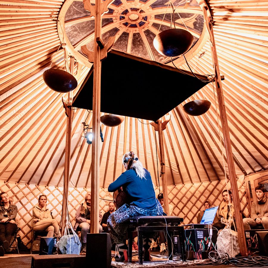 Cello-Yurt (foto Foppe Schut)