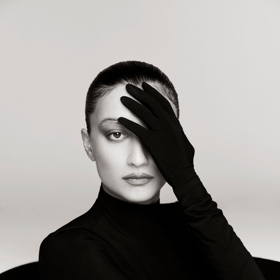 Melike Sahin (@emreünal)