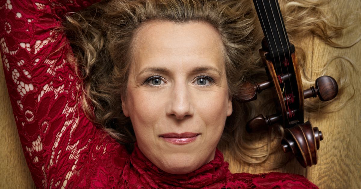 Een zachte dans — Doris Hochscheid + Peer van den Berg