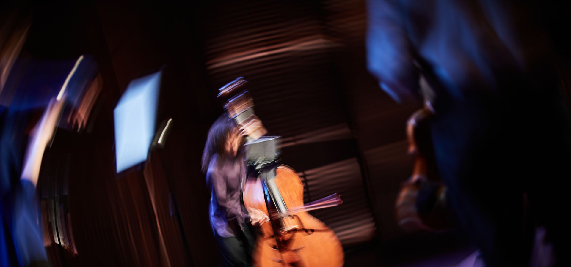 AskoSchönberg, James Oesi (foto Eduardus Lee)