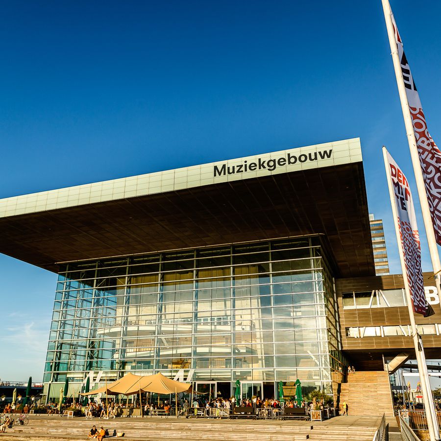 Dekmantel Festival aan 't IJ (foto Bart Heemskerk)