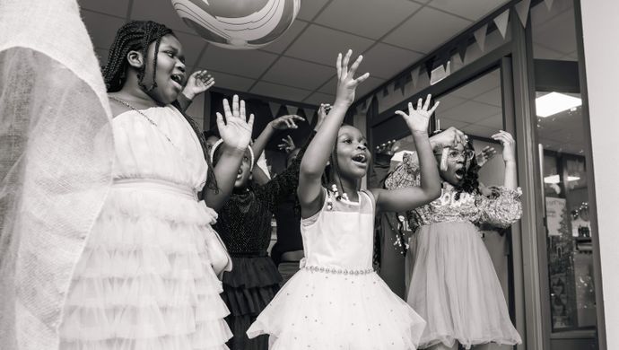 Groove Beest © Isaac Owusu