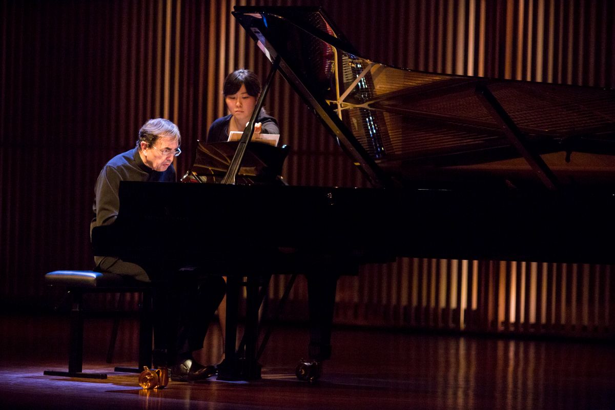 Pierre-Laurent Aimard (Martina Simkovicova)