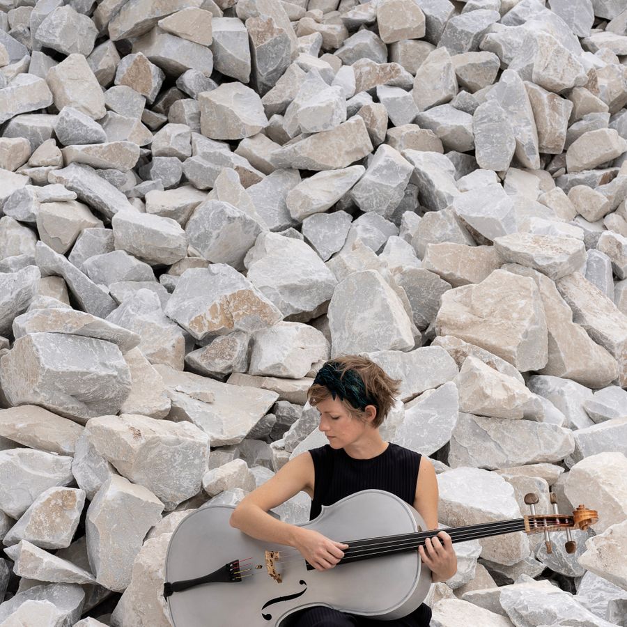 Naomi Berrill©Edoardo de Lille