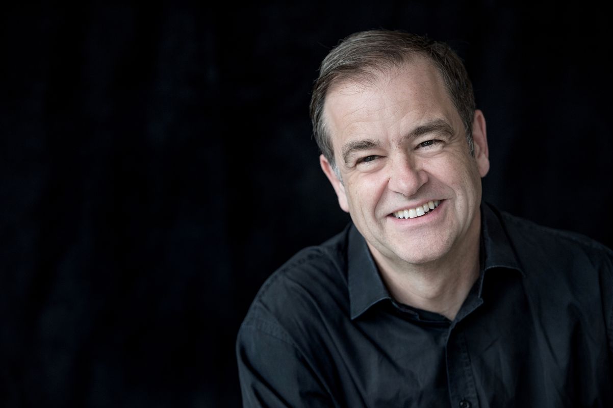 Julius Drake (foto Sim Canetty-Clarke)