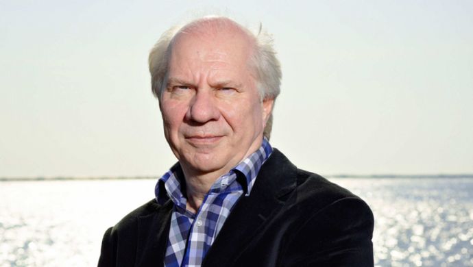 Jan Brokken (foto Merlijn Doomernik)