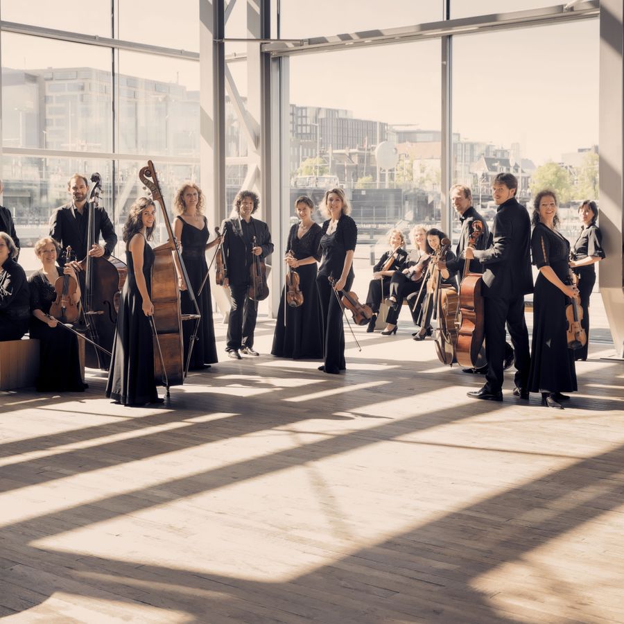 Amsterdam Sinfonietta (foto Marco Borggreve)