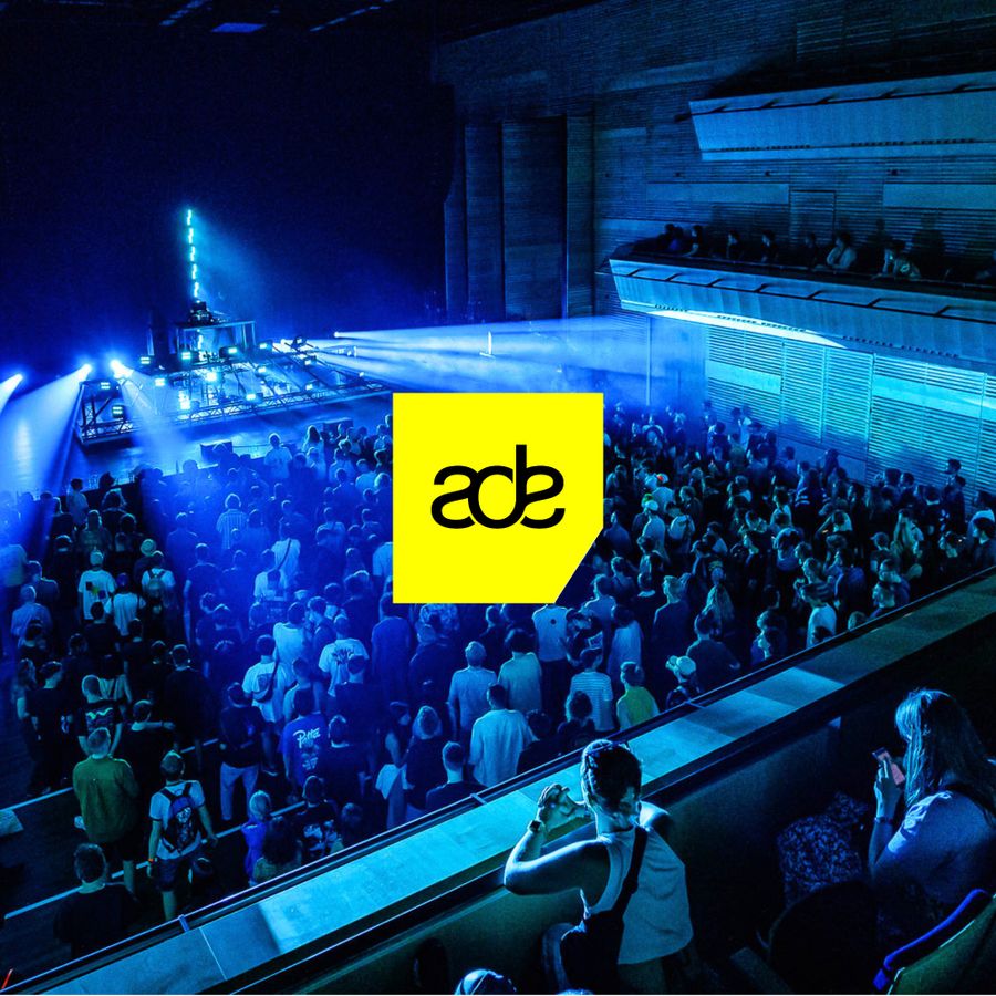 Muziekgebouw aan 't IJ, Grote Zaal (©Bart Heemskerk)